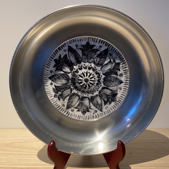 Buenilum bowl mid century modern USA